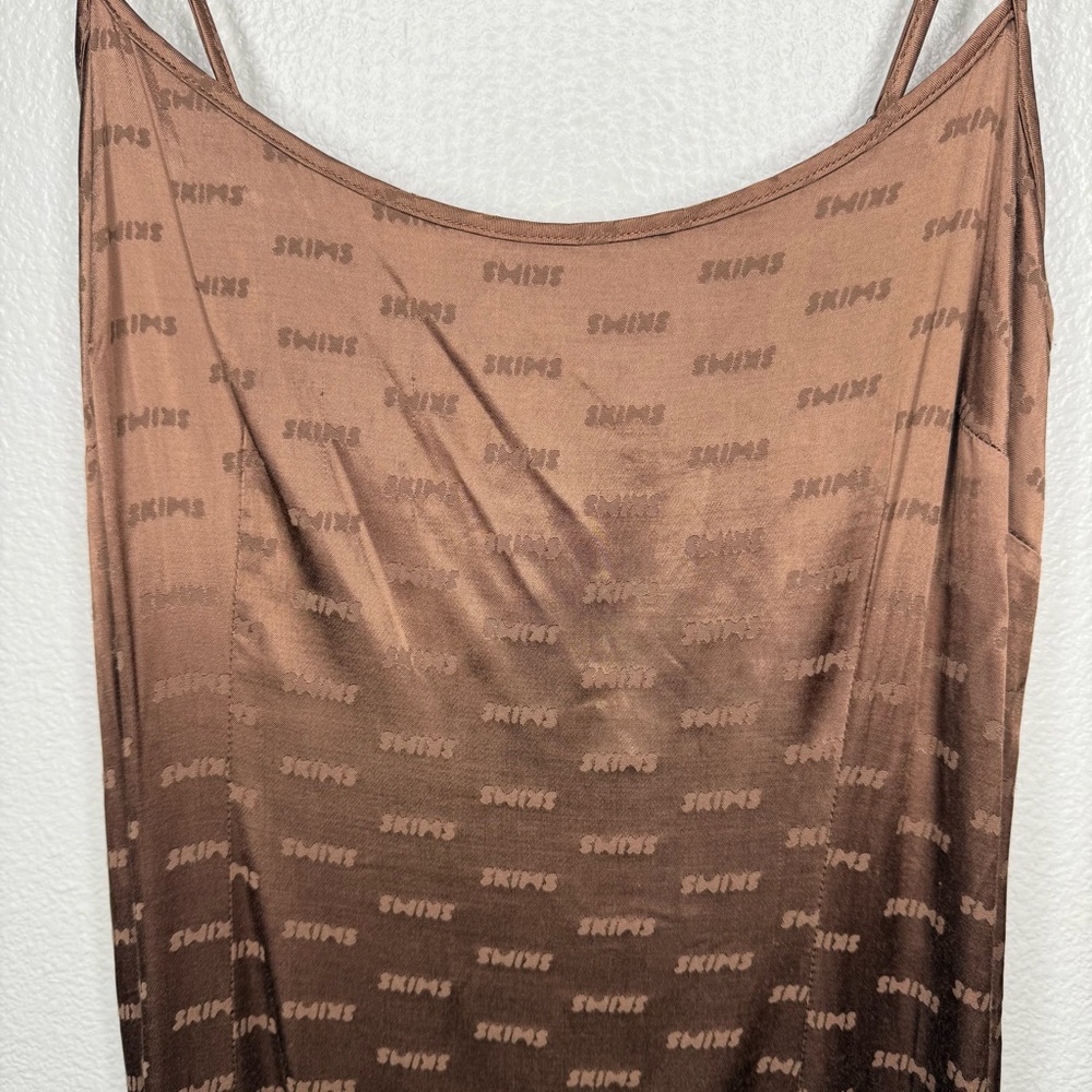 SKIMS‎ Woven Jacquard Logo Slip Dress - Picture 5 of 5